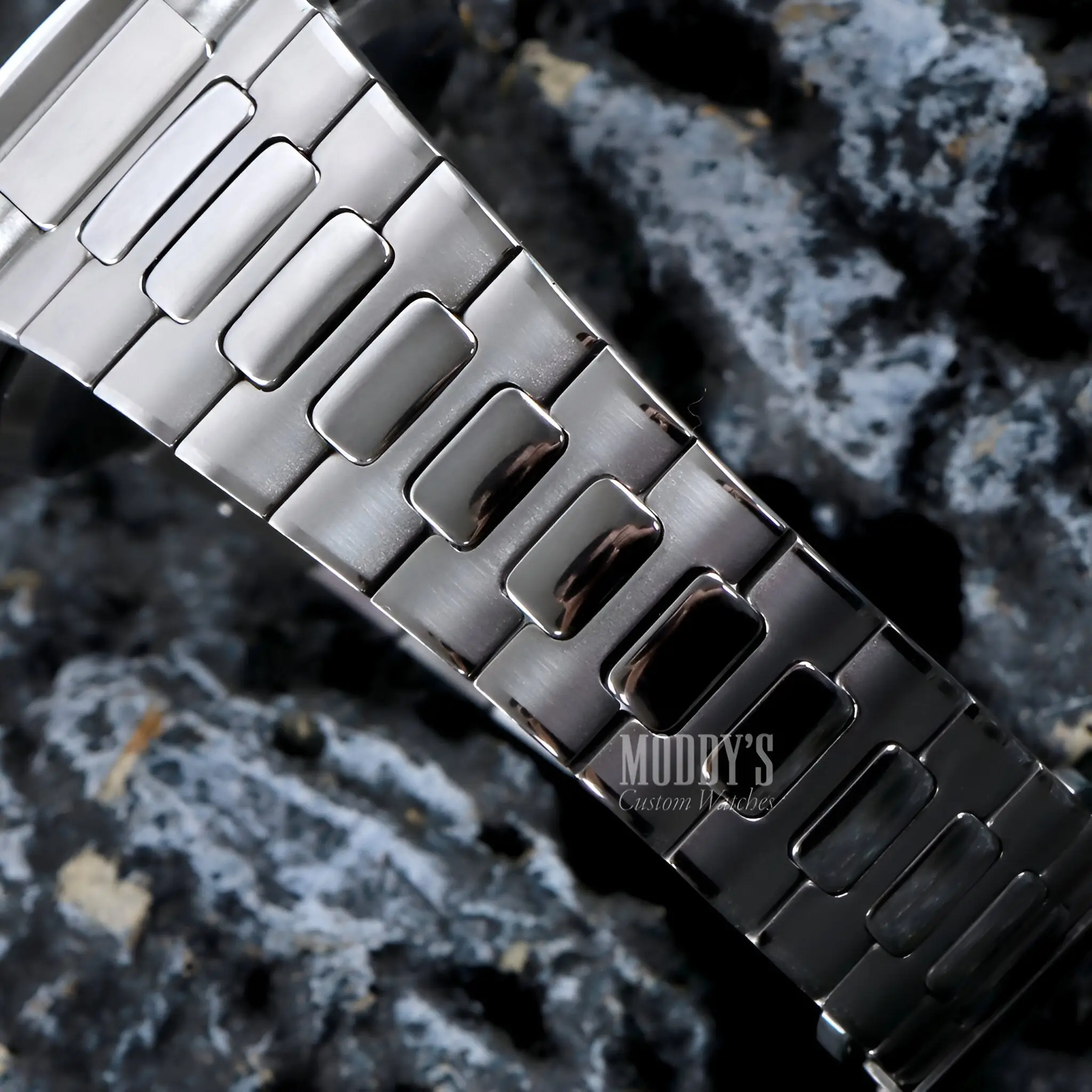 Nautiko | Metallic Green - Image 7